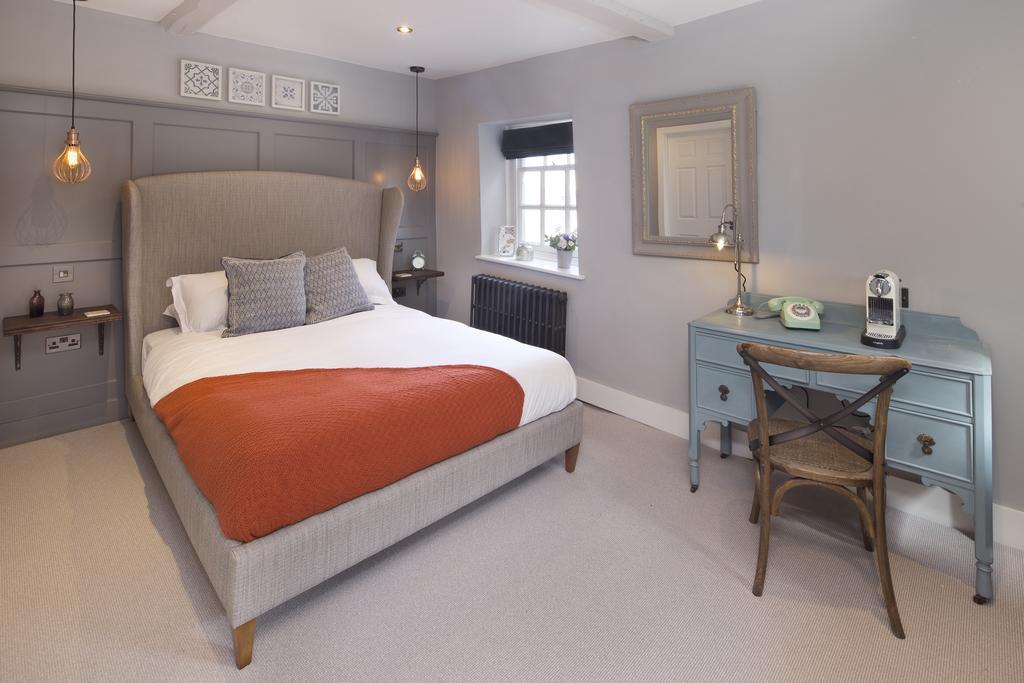 The George Townhouse Hotel Shipston-on-Stour Bagian luar foto